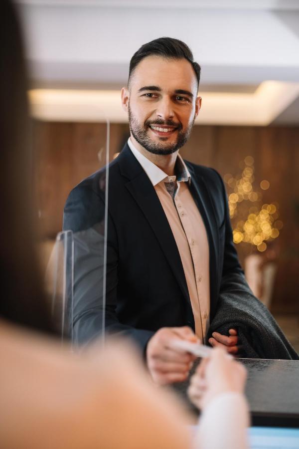 Hotel Jelena Banja Luka Luaran gambar