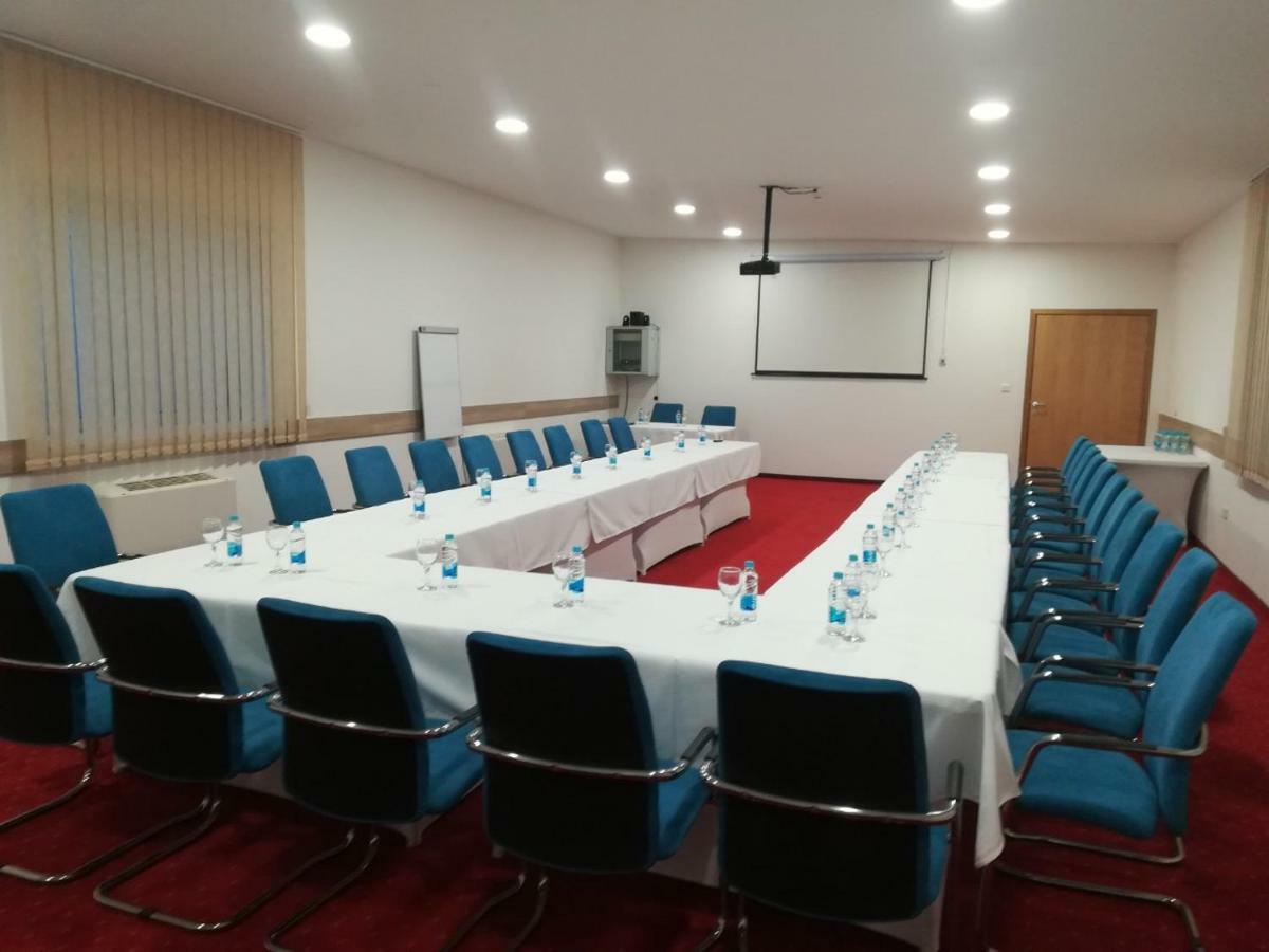 Hotel Jelena Banja Luka Luaran gambar